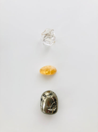 Piedra de citrino amarillo pulido (rodado) para atraer el éxito y la energía positiva