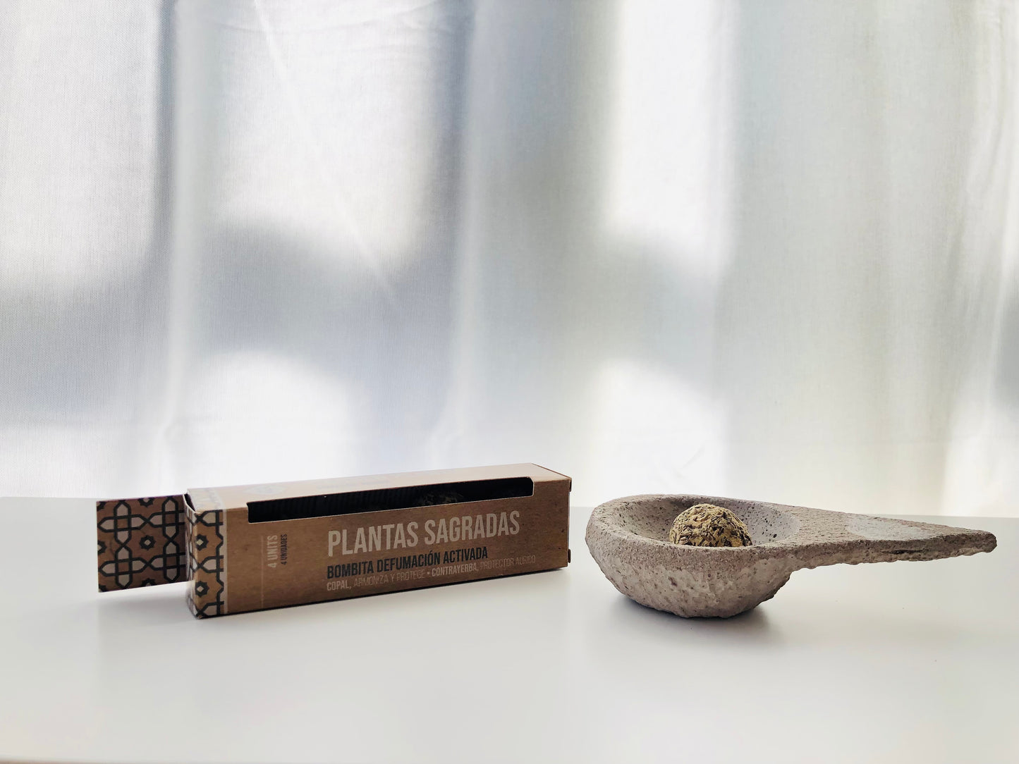 Kit de bombitas de defumación Plantas Sagradas de Sagrada Madre, set de sahumerios artesanales para limpieza profunda, sanación y protección espiritual con resinas naturales.